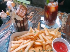 -MIKAKU(万达广场上海宝山店)