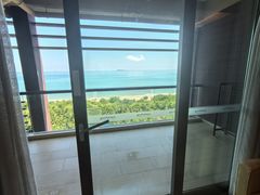 -三亚湾海居铂尔曼度假酒店