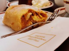 -Cafe Sacher(WIEN)