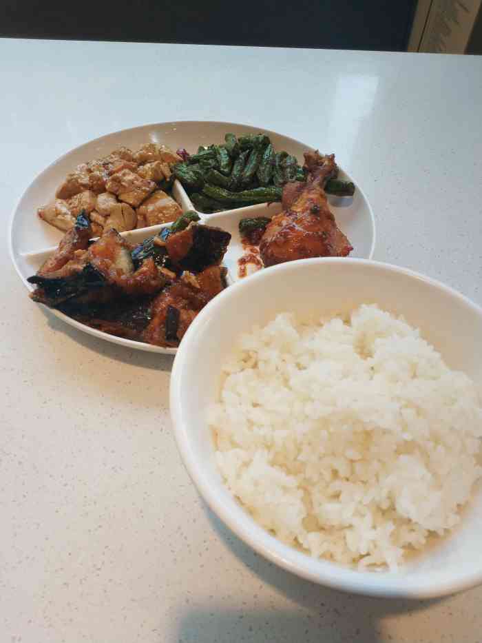 打分 锦州科技路二奎碗饭,打工一族,出租车一族的美好选择,经济实惠.