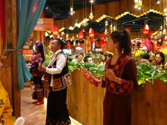 -老滇山寨•云南特色菜•地方菜•民族风情歌舞表演(金碧店)