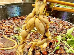 -鸿顺老铁锅美蛙鱼府(解放碑店)