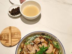 -镇南锅盖面馆(解放路店)