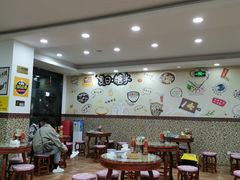 大堂-捷信牛奶甜品世家(柳巷店)