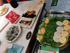 -犇鼎牛潮汕牛肉火锅(新辰里学清路店)