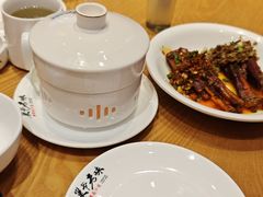 -巢爷老味(东方红店)