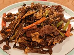 茶树菇炒牛肉-天然居(伦教店)