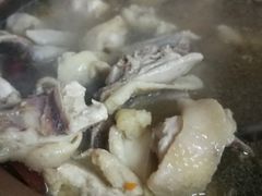 -威邵鸡煲(西华路总店)