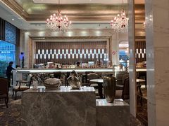 大堂-香榭大堂吧 Champs-Elysées Bar(上海南新雅皇冠假日酒店)