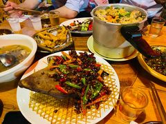 -郑件洋芋饭庄