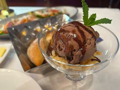 -龙虾酒吧扒房(宁波香格里拉店)