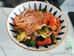 -椒顽新疆炒米粉(湖大店)