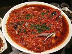 -湘小馆剁椒鱼头(金帝商务大厦店)