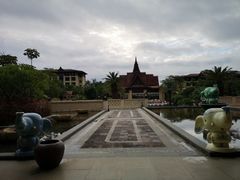 -西双版纳融创皇冠假日度假酒店