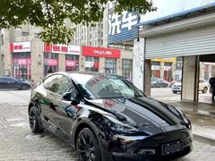 -TESLA 特斯拉(上海太古汇体验店)