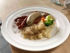 -LENBACH兰巴赫西餐啤酒坊(大连东港店)