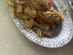 -天天向上素食餐厅(五台山店)