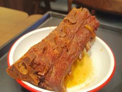 -顺溜·手工刀削面·黑金店(铜锣湾店)