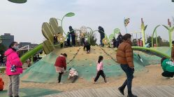 -季高兔窝窝亲子园(上海薰衣草公园店)