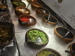 自助调料区-湊湊火锅·茶憩(杭州湖滨银泰in77店)
