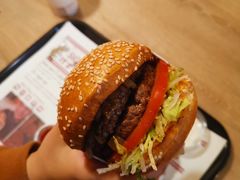 -The Habit Burger Grill 哈比特汉堡(复兴soho店)