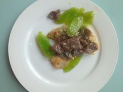 莴笋炒牛肉-广州建国酒店·君豪西餐自助餐厅