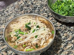 -正宗杨记普洱酸醋米线(总店)