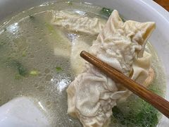 -上海特色小笼店(铁岭路90弄小区店)