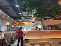 -乡土黄·鲜牛肉火锅·小龙虾(兴业街店)