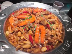 -胖哥俩肉蟹煲(上海悦荟广场店)