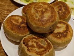 -清真吴记门钉肉饼·喜多利