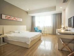 -豪泰168酒店(无锡上马墩靖海地铁站店)