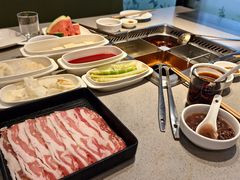 -海底捞火锅(新松江路生日主题店)