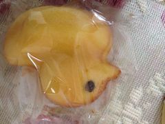 -绿姿鲜奶烘焙(新城花园店)