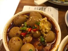 -炉小二铜锅牛蛙•川湘菜(三里屯店)