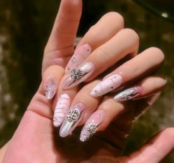 -LILY NAILS美甲美睫