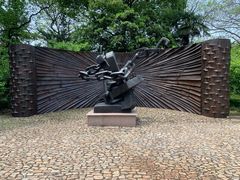 -上海市龙华烈士陵园