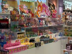 -名创优品(海珠乐峰广场店)