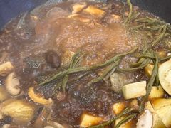 -铁锅炖灶台鱼老三炖鱼馆