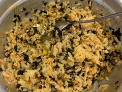 手抓金枪鱼虾籽饭-猪啊牛呀羊啊铜盘烤肉(正大广场店)