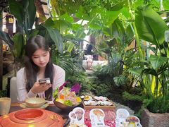 -菌自由丨野生菌火锅特色庭院餐厅(丽江古城店)