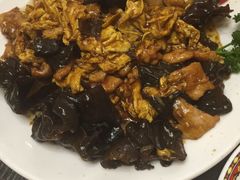 -金牌餐厅·天津菜·八珍豆腐·老爆三(瓷房子店)