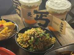 -新天地购物公园(亚泰大街店)