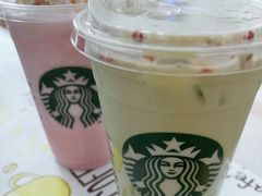 燕麦抹茶拿铁-星巴克(天津站区第二店)