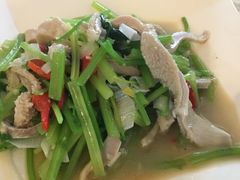 毛芹羊肚-维吾尔餐厅(宜山路店)