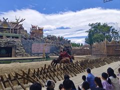 -七彩云南欢乐世界