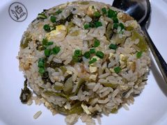 酸菜鸡蛋炒饭-江渔儿酸菜鱼·拔草餐厅(虎门君乐汇店)