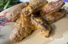Salted Egg Chicken Wings