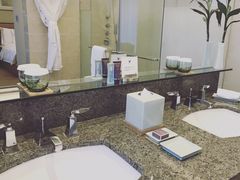 -深圳星河丽思卡尔顿酒店
