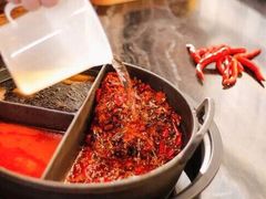 -热火朝天鲜切牛肉火锅(南强街巷店)